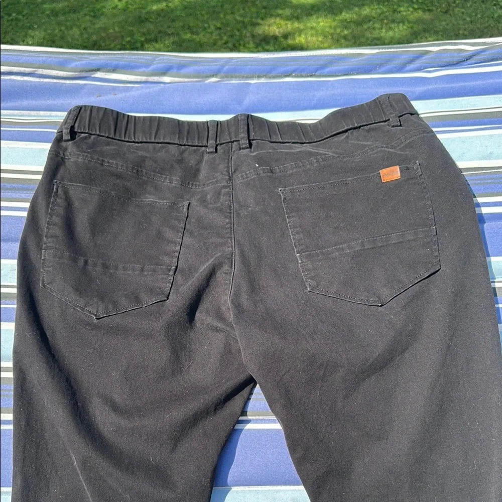 Black Chino Pants with Classic Style